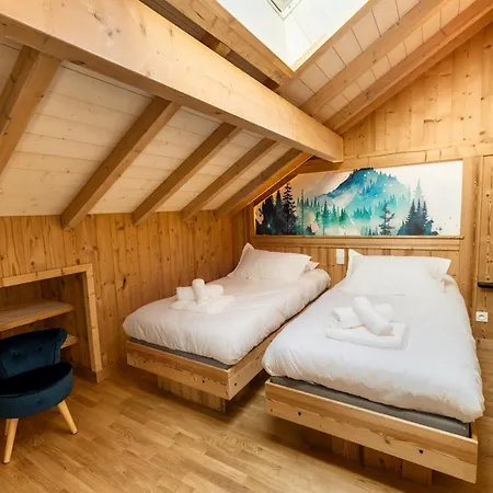 Nemesia Avec A Chalet *